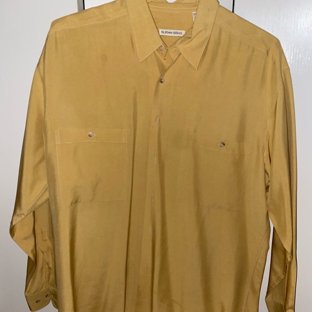 Men’s dress shirt